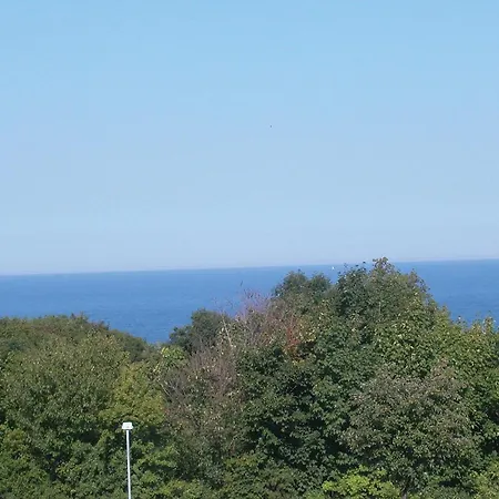 Klintelokken V Holiday home