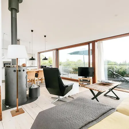 Klintelokken V Holiday home *