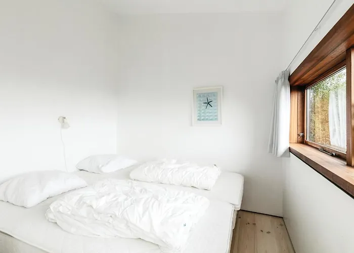 Holiday home Klintelokken V